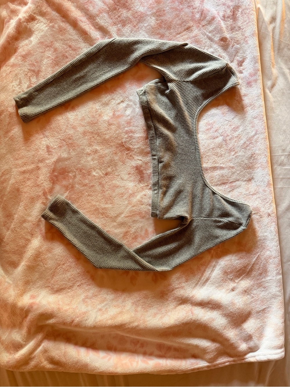 Edikted Ribbed One-Shoulder Long Sleeve Crop Top in Taupe